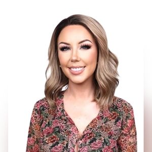 Chelsey Smith Crown - Thea